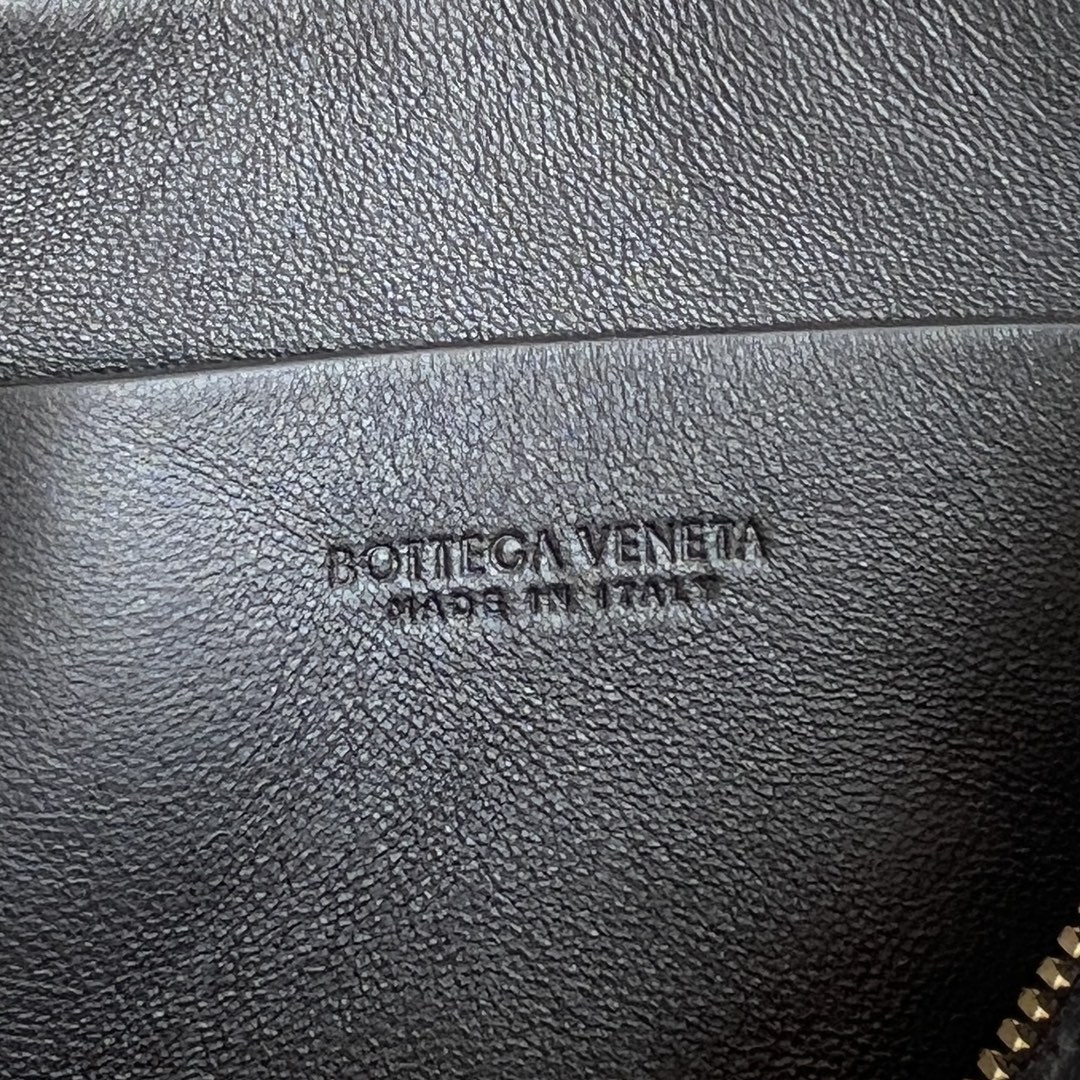 Bagsaaa B0tt*ga Ven*ta Intrecciato Concert Pouch Black - 18.5*11.5*8.5 cm